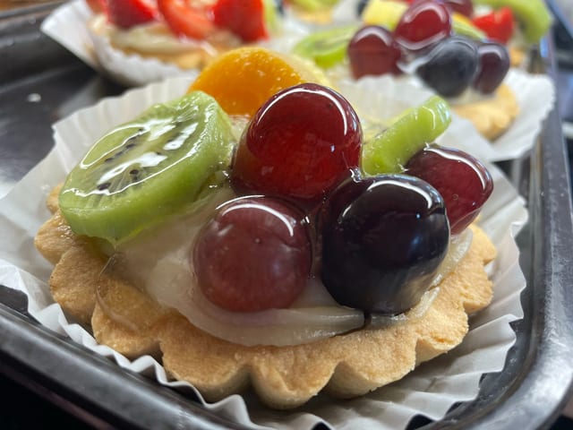Personal Fruit Tart.