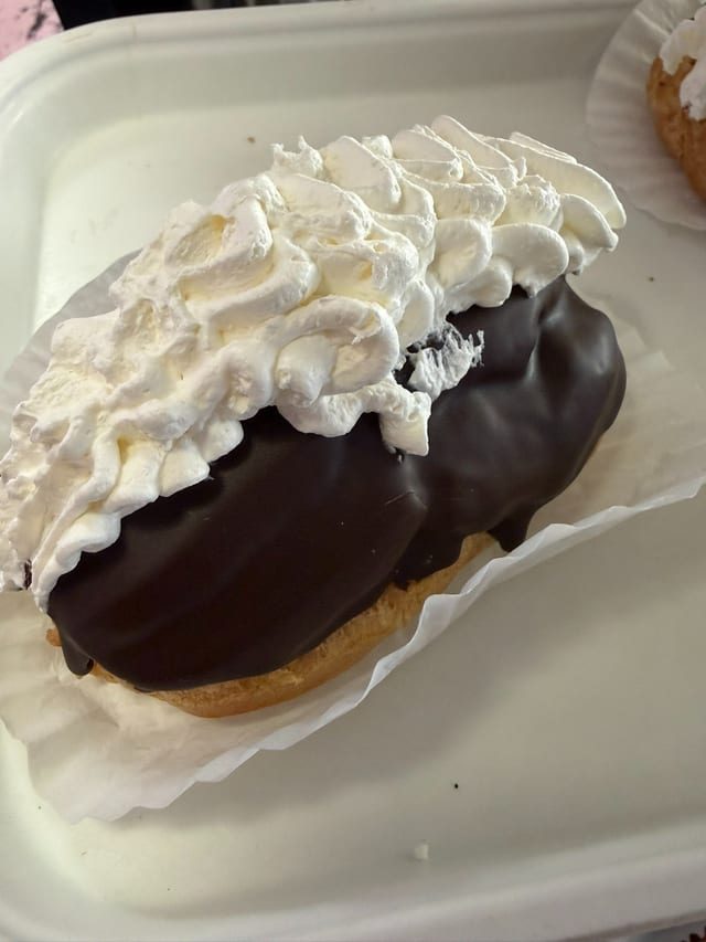 Éclair.